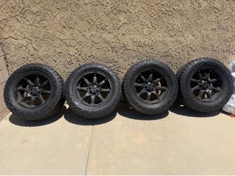 4 Black Rhino Glamis Wheels