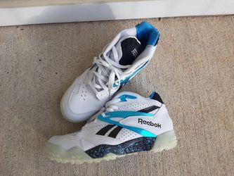 Reebok preseason size 10 never worn