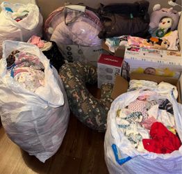 Huge Lot Of Baby Stuff 0-12m