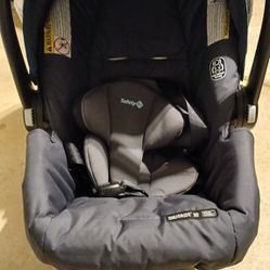 Car Seat W Cover