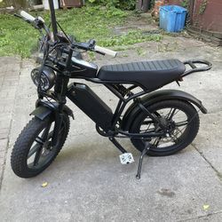 TST R002 E Bike