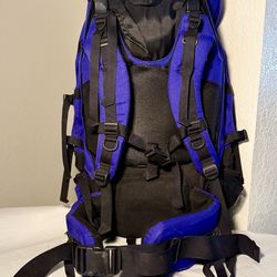 Kelty Zuni Internal Frame Backpack - Used Twice