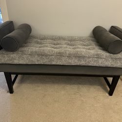 High Quality Gray Fabric Upholstered Bench w/ Pillows — Hooker Furniture (Sam Moore)