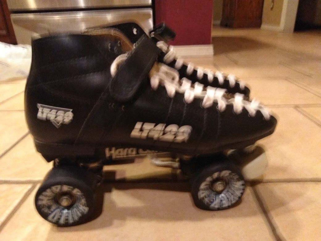 Hard Candy LT 429 roller derby professional roller skates