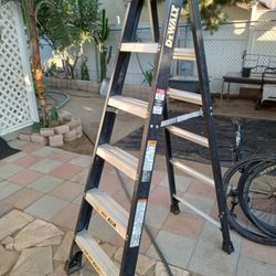 DeWalt 6' A frame ladder$80 (New)