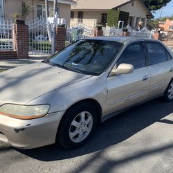 2000 Honda Accord 