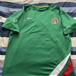 Mexico 2006 Training Shirt (Rare) 