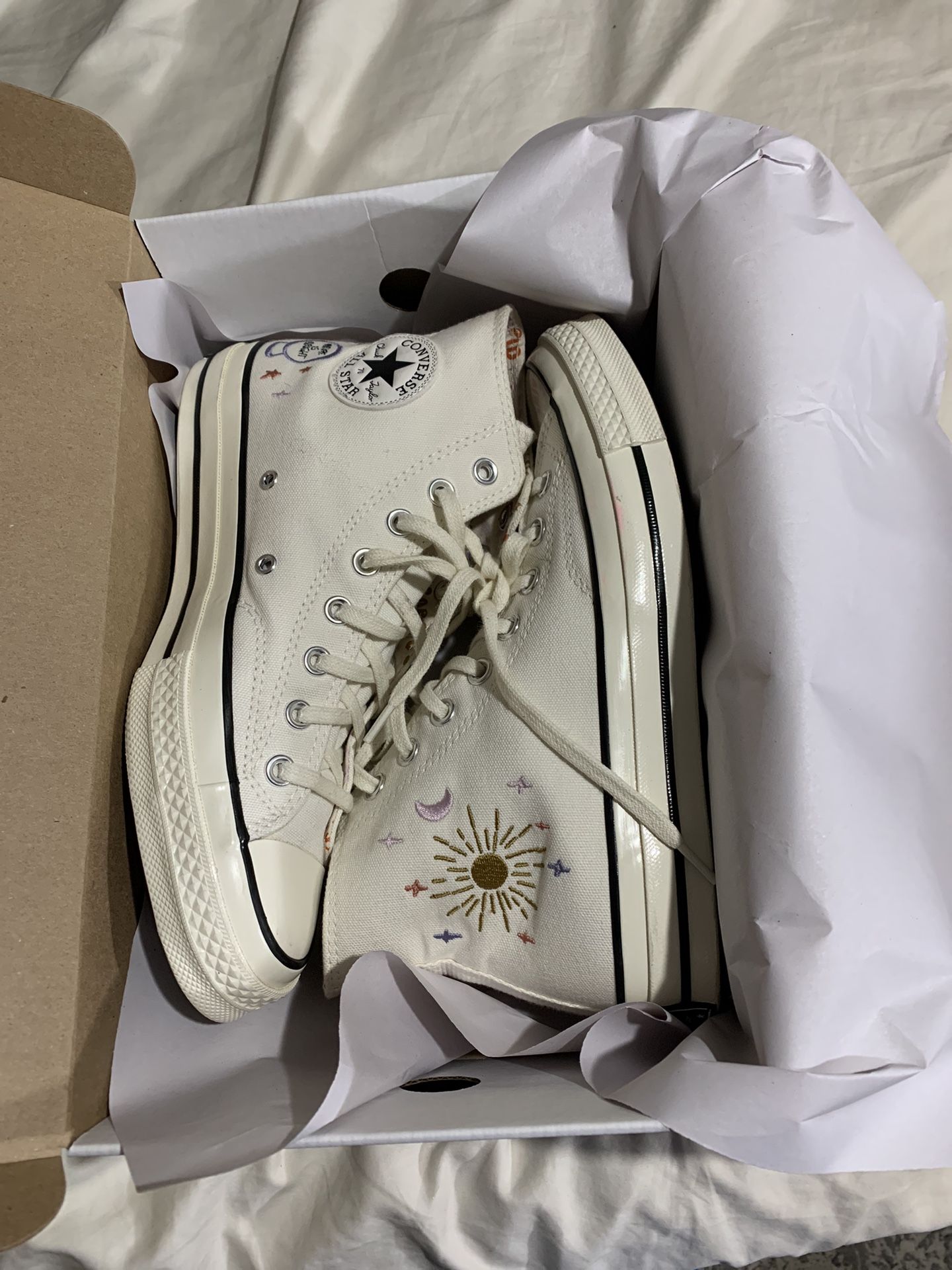 Converse shoes, size 9.5