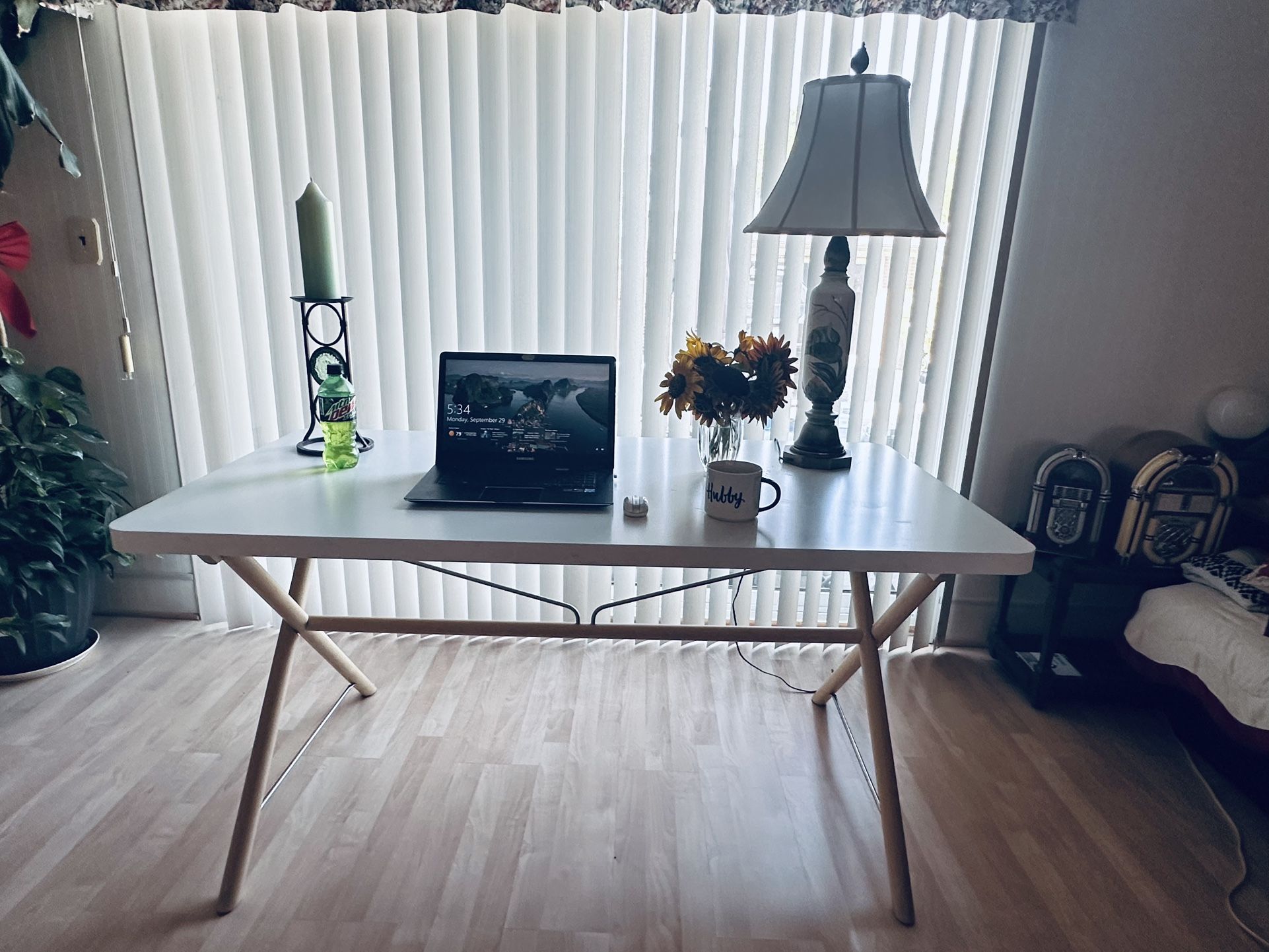 Nice IKEA unique design office computer desk, dining table