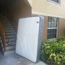 NEW QUEEN MATTRESS AND BOX SPRING -- Also Available In All Sizes.
