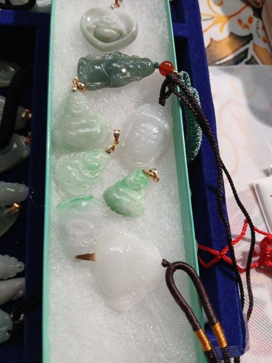 Set 8/pcs Buddha Jade Collection For Sale