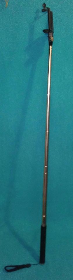 SELFIE STICK~FISHING ROD HOLDER