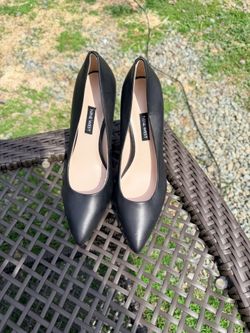 Nine West Black Pointed Toe Pumps Shoes Heels 