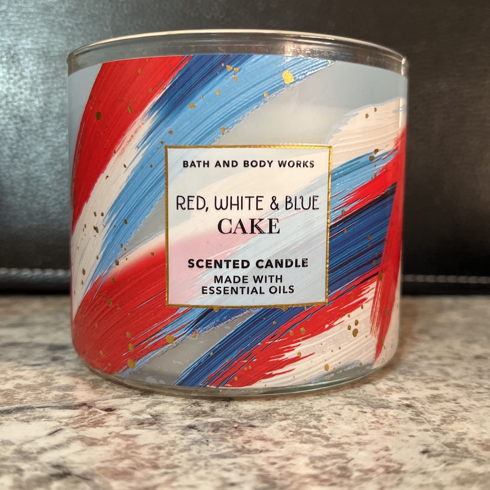 2 For $20. Or 1 For $13. Bath And Bodyworks, Red White And Blue Cake Scented Candle Made With Essential Oils Three Wick