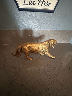 Bronze tiger