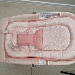 New! Baby 2-in-1 Bouncer & Rocker Duo - $5 West Valley Delivery (#769)