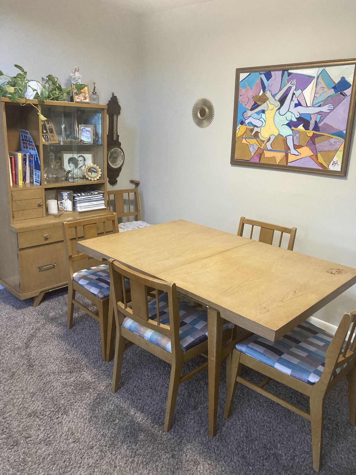 Mid Century Modern Dining Table, Chairs & Hutch