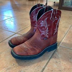 Women’s Justin Boots