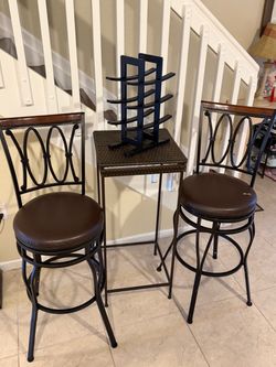 Set high chairs, high table and bottles stand