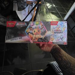 Prismatic Evolutions Booster Bundle