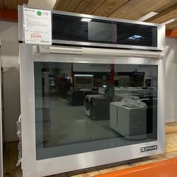 Jenn-Air Pro-Style 30” Single Wall Oven With V2 Vertical Dual-Fan Convection System