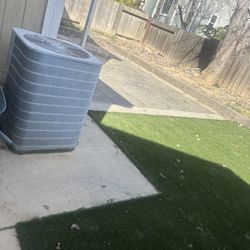 4gps  All Work Have Charger To  35 Cash For All 4 Of Them Roseville To Pickup 