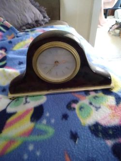 Quartz Danbury Clock