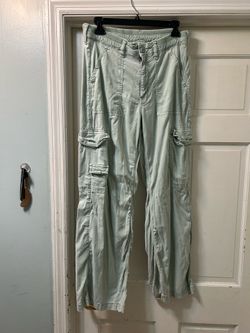 American Eagle cargo pants size 6