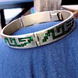 Sterling Silver Bracelet With Malachite Inlay Design 