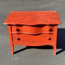 Dresser