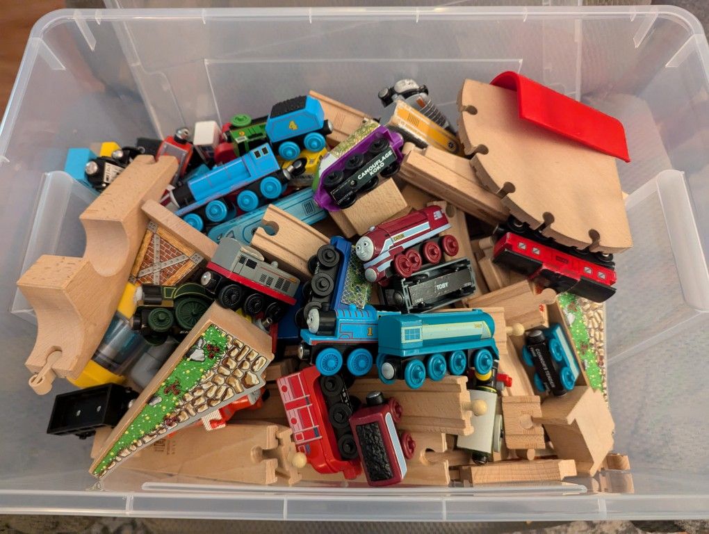 Thomas Wooden Trains + Tracks
