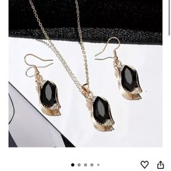 Elegant Classic Geometric Shape Faux Gemstone Necklace & Earrings - Black 