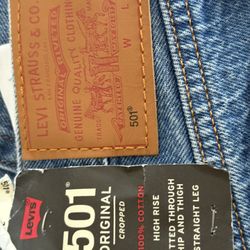 Women Levi’s 