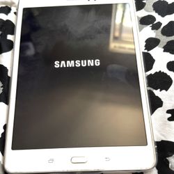 SAMSUNG TABLET 