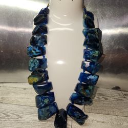 #2257,  STUNNING  NECKLACE  LARGE AGATES!  NATURAL STONES  21 CABOCHON AGATES, 17"IN
