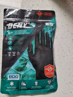 BDG DENY 6 Mil Black Nitrile Disposable Gloves  SML