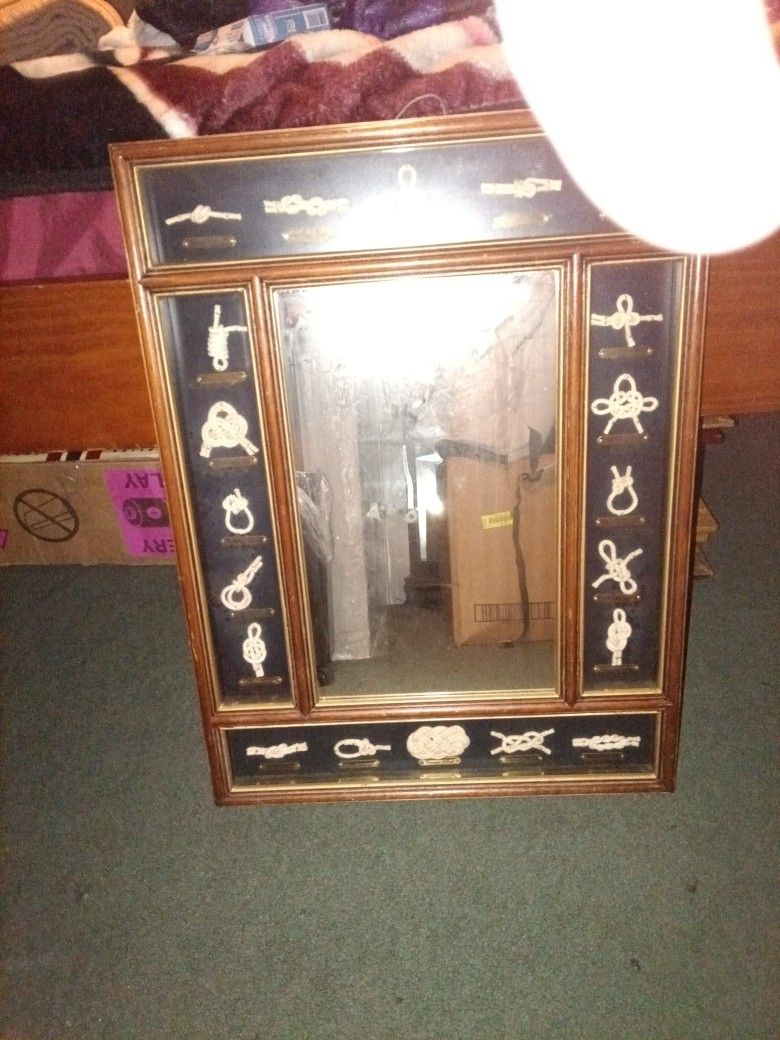 Desk Top Mirror Four Side Knotted