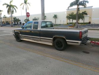 1988 Chevrolet pickup $2900 clean title