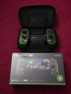 Backbone Pro Xbox Edition with official Case
