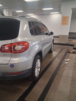 2009 Volkswagen Tiguan