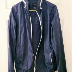 Mens Small Forever 21 Zippered  Windbreaker With Tuckaway Hood Pre-owned 