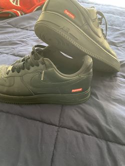 Air Force low top 1s supreme nike collab size 11