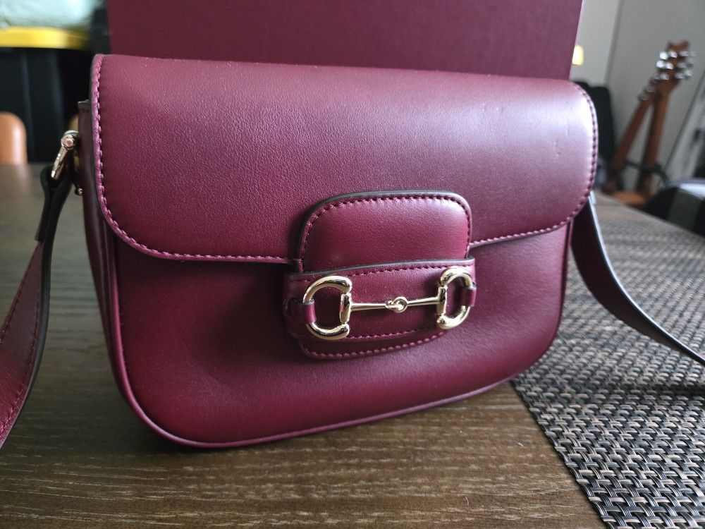 ***New Authentic Gucci Horsebit Handbag***