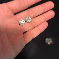 Silver Diamond Earings