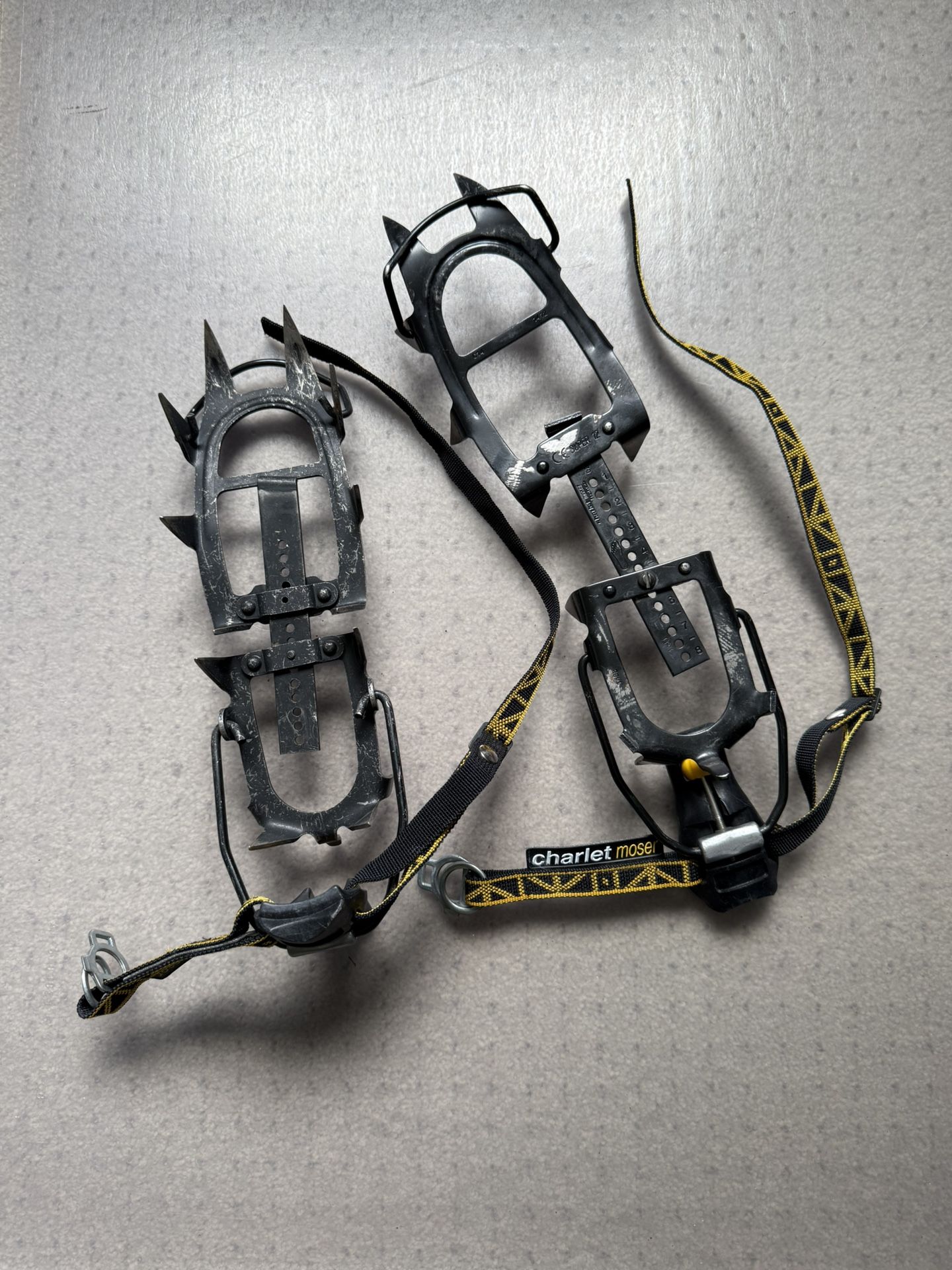 Charlet Moser Super 12 Crampons