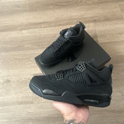 Black Cat Jordan 4 (2025)
