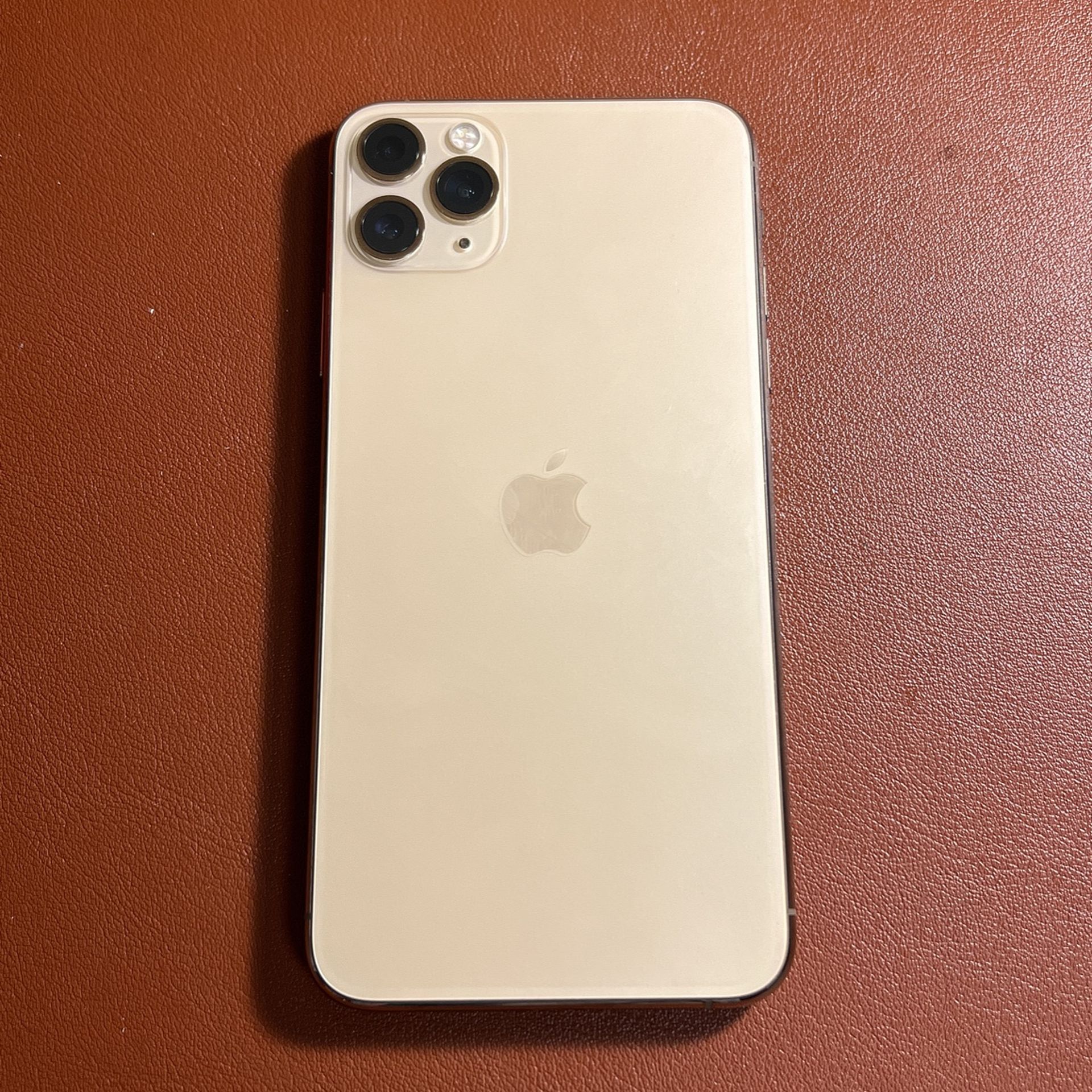 iPhone 11 Pro Max Gold 256g - AT&T/Cricket