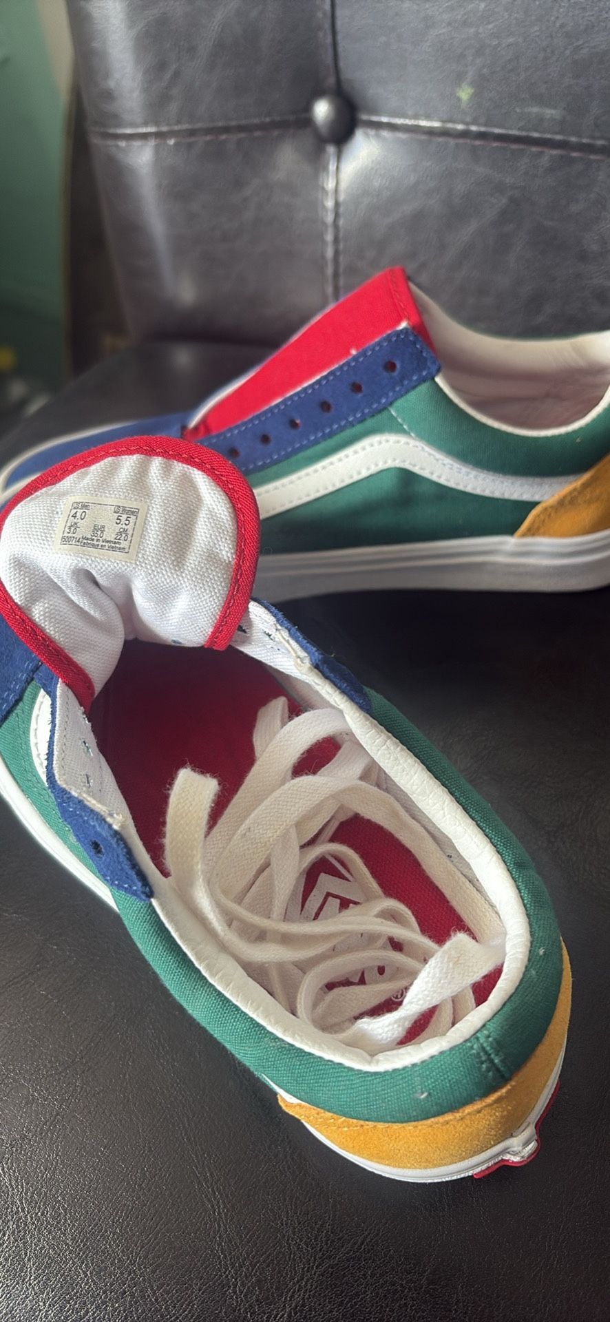 VANS