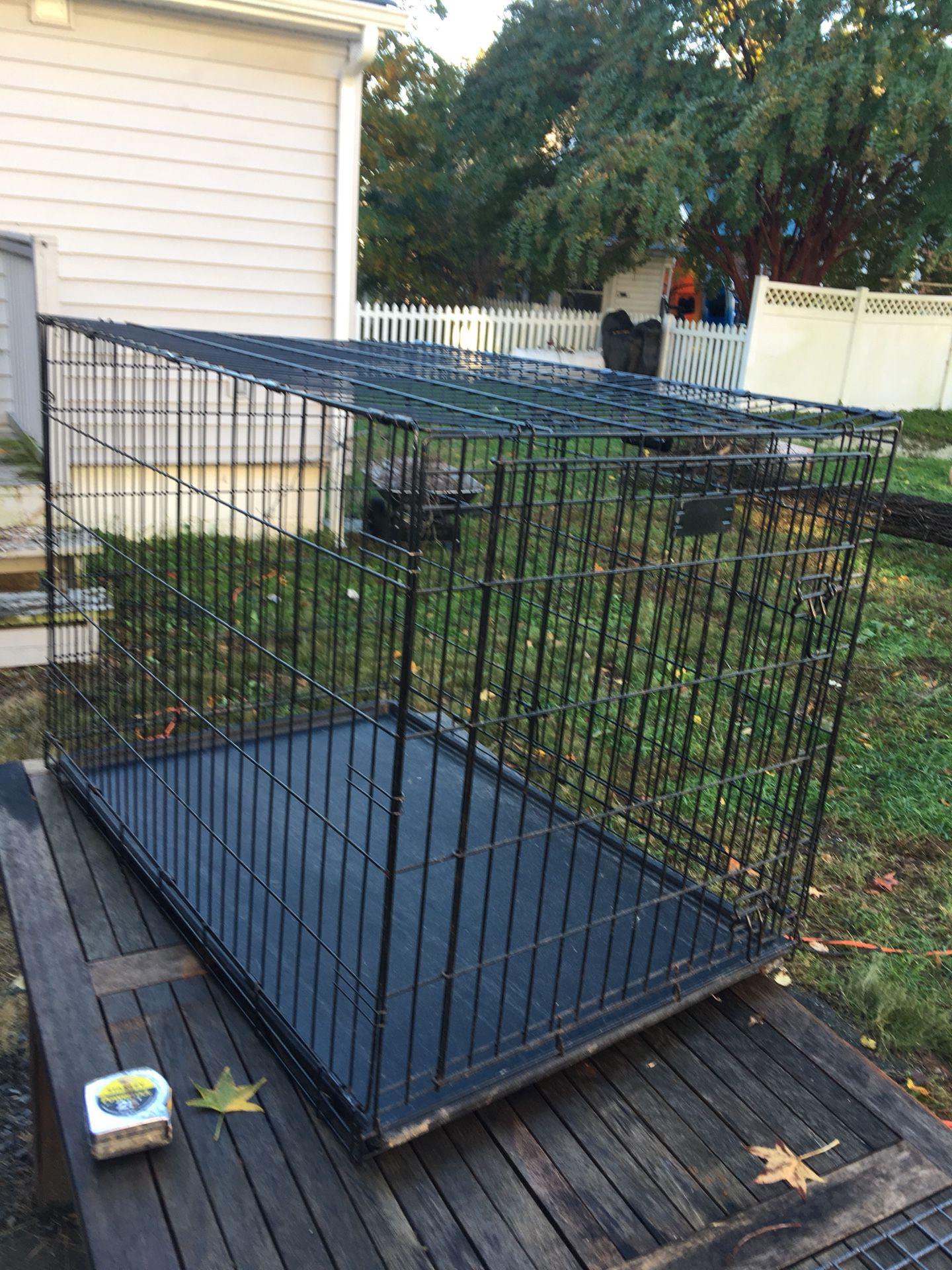 Large 2-door collapsible dog kennel