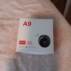 Small 📷 Camera 